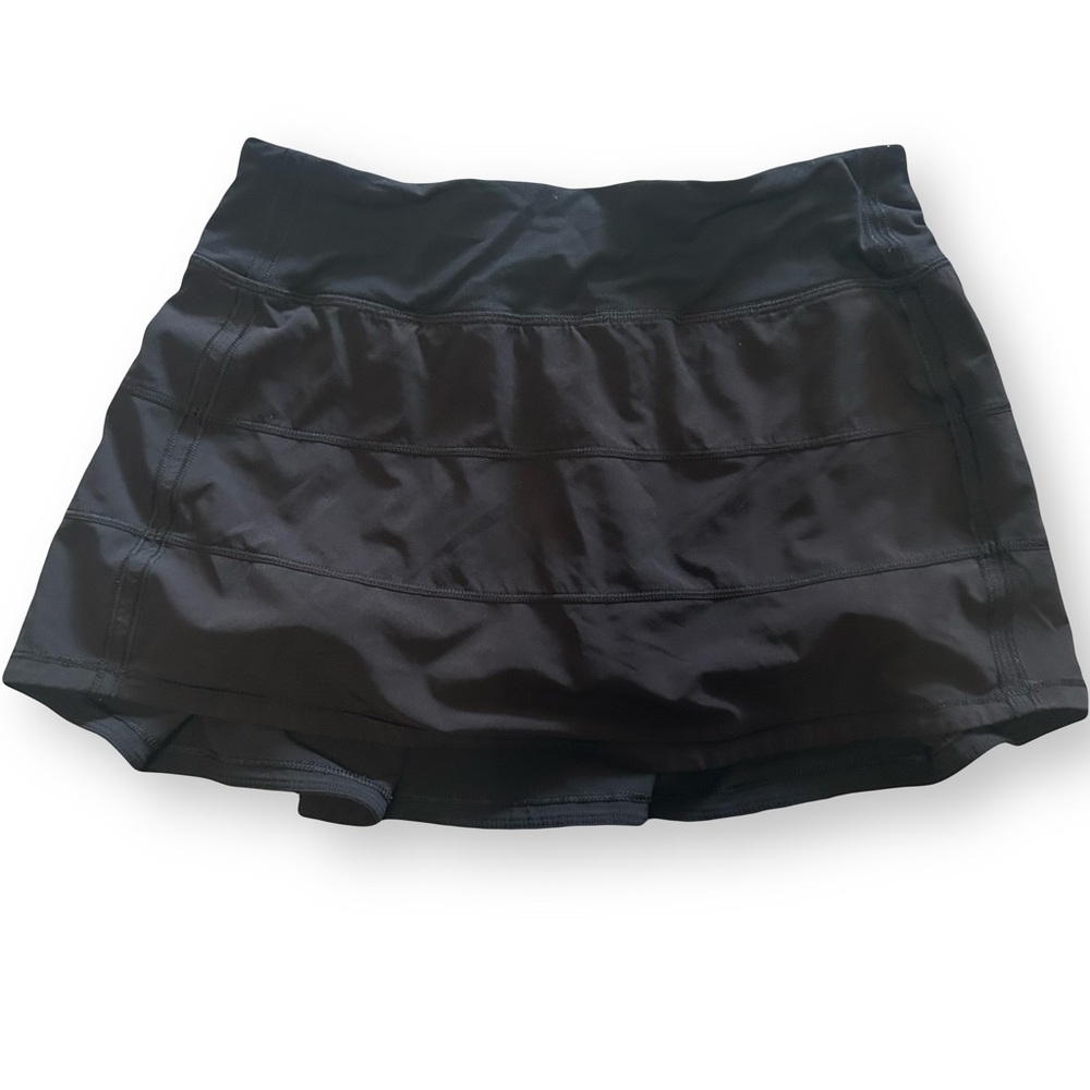 Lululemon / Pace Rival Mid-Rise Skirt in Black size 4